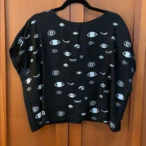 Jenny Lemons Eye Detail Box Top in Linen